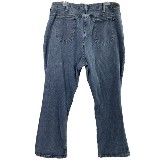Lee Riders Jeans Womens Size 22W Bootcut Medium Wash Denim Pockets Hi Rise Mom‎ - Picture 2 of 11
